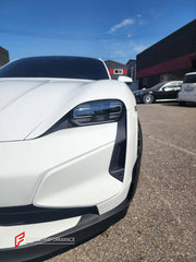 CONVERSION BODY KIT for PORSCHE TAYCAN 9J1.1 2020 - 2024 UPGRADE to TAYCAN TURBO GT 9J1.2 2024+ FORZA PERFORMANCE custom fit Turbo GT Style

Set includes:
Front Lip
Front Bumper Assembly
Rear Bumper Assembly
Rear Diffuser

Material: Plastic

NOTE: Professional installation is required.