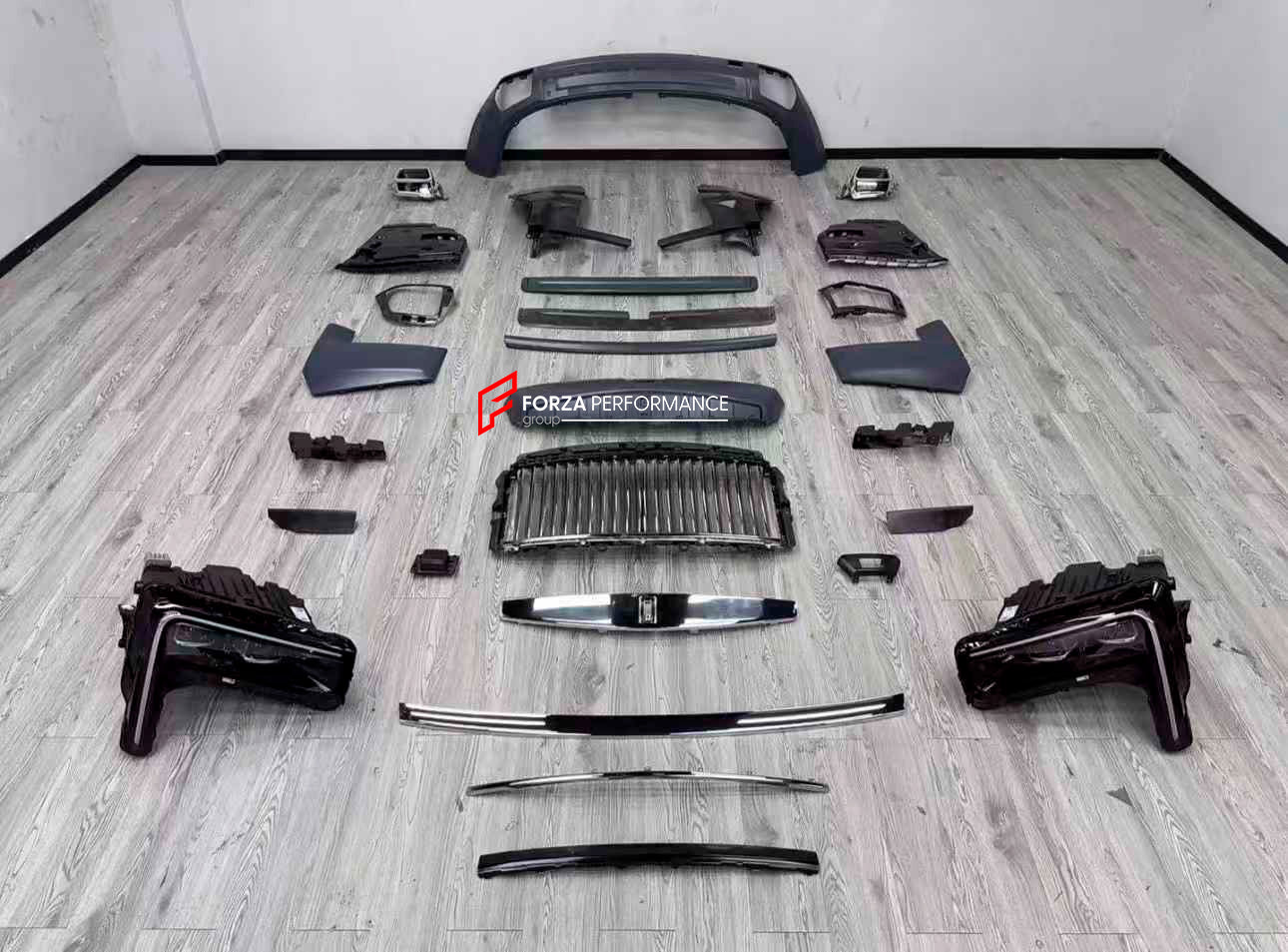CONVERSION DRY CARBON BODY KIT for ROLLS ROYCE CULLINAN 2018 - 2025 UPGRADE to SERIES II 2025

Set includes:

Front Bumper
Grille Frame
Grille
Original Rolls-Royce Headlights