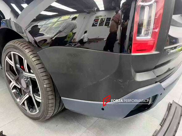 CONVERSION DRY CARBON BODY KIT for ROLLS ROYCE CULLINAN 2018 - 2025 UPGRADE to SERIES II FACELIFT 2025

Set includes:

Front Bumper
Grille Frame
Grille
Original Rolls-Royce Headlights
Rear Bumper