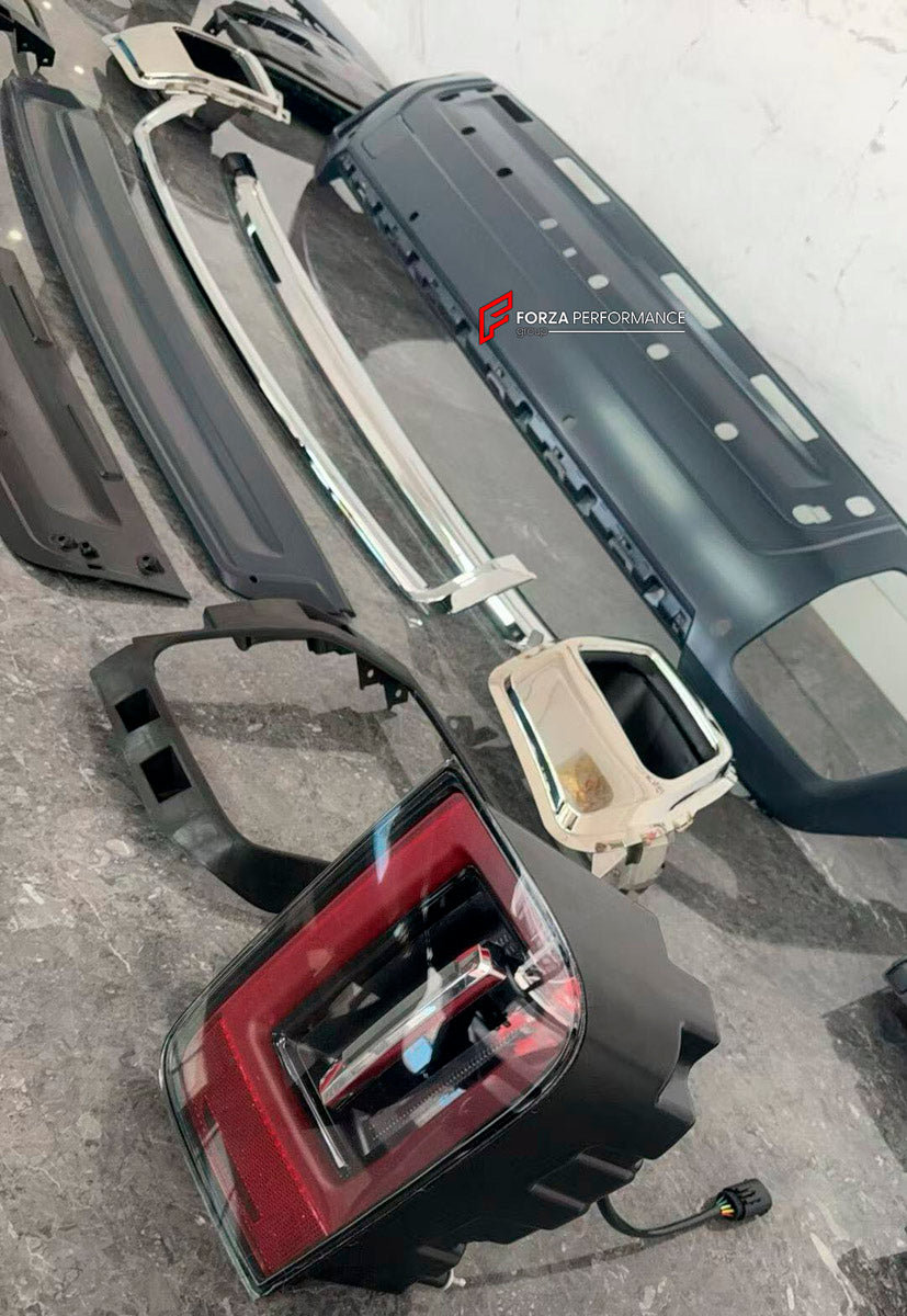 CONVERSION UPGRADE FACELIFT OLD TO NEW BODY KIT for Rolls Royce Cullinan Series I 2018 - 2024 to Cullinan Series II Facelift 2025+
Set includes:

Front Bumper Assembly
Front Grille
Front Headlights
Rear Bumper Assembly
Tail Lights
Exhaust Tips
Material: Plastic

NOTE: Professional installation is required.