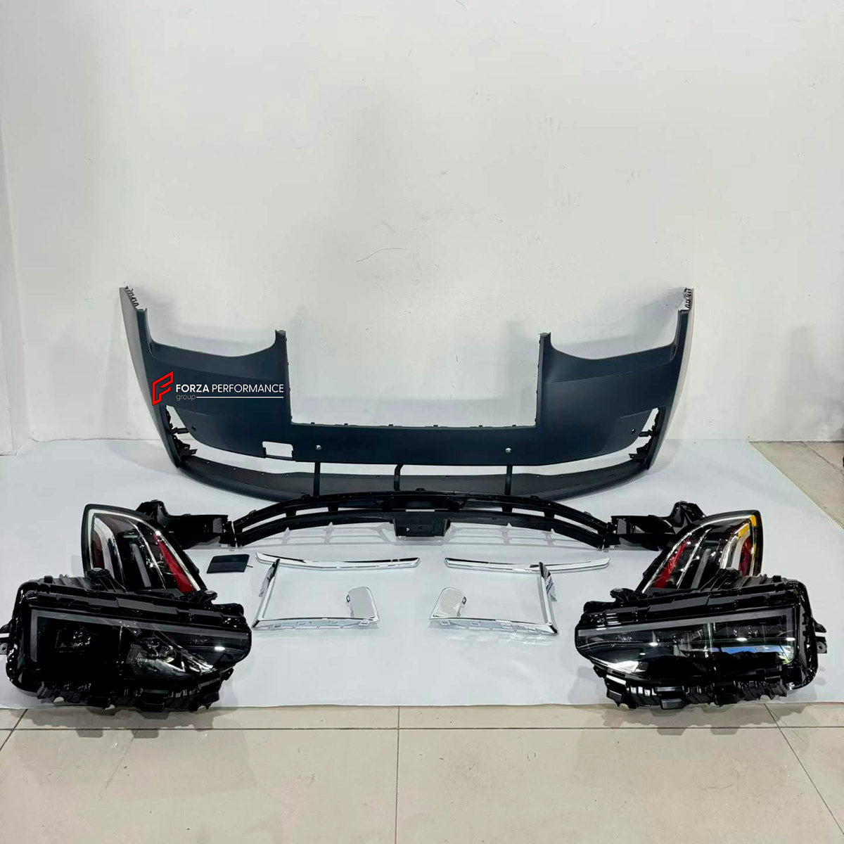 CONVERSION UPGRADE FACELIFT OLD TO NEW BODY KIT for Rolls Royce Ghost II RR21 2020 - 2024 to Ghost II RR21 Facelift 2025+
Set includes:

Front Bumper Assembly
Rear Bumper Headlights
Material: Plastic

NOTE: Professional installation is required.