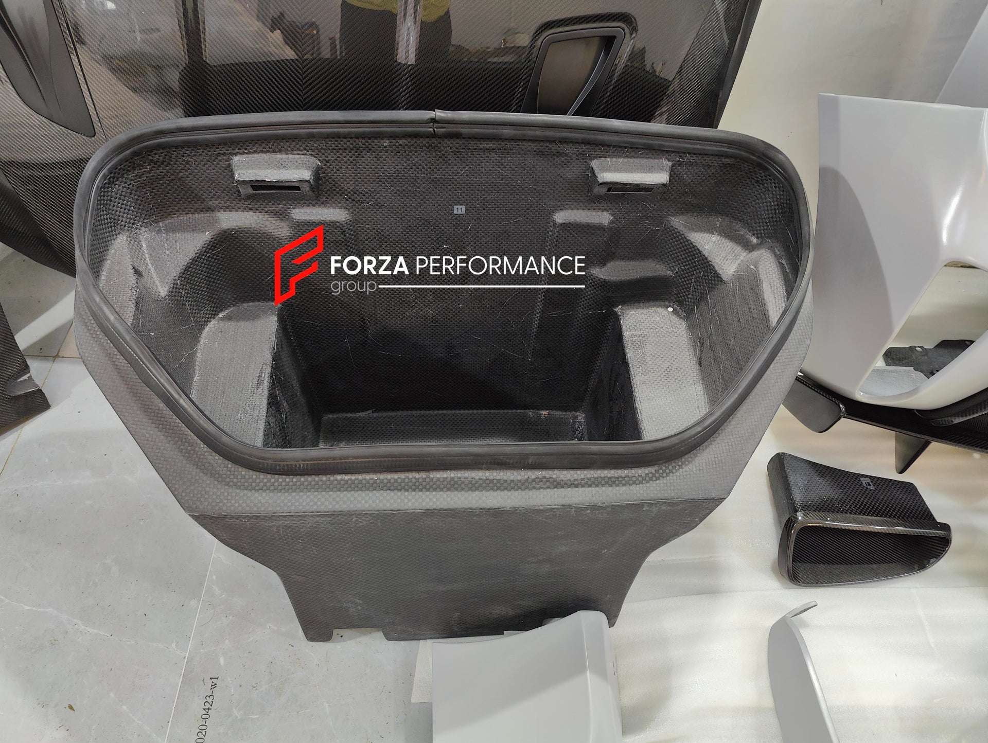 CONVERSION CARBON BODY KIT FOR FERRARI 488 2015 - 2020 upgrade to PISTA