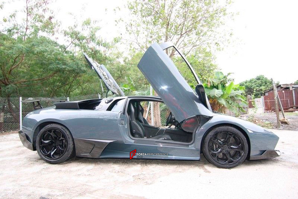 CONVERSION UPGRADE FACELIFT OLD TO NEW BODY KIT for Lamborghini Murcielago LP640 2002 - 2010 to MURCIELAGO LP670 SV
Set includes:

Front Bumper
Front Lip Splitter
Side Skirts
Rear Bumper
Rear Spoiler Wing
Material: Carbon

NOTE: Professional installation is required.