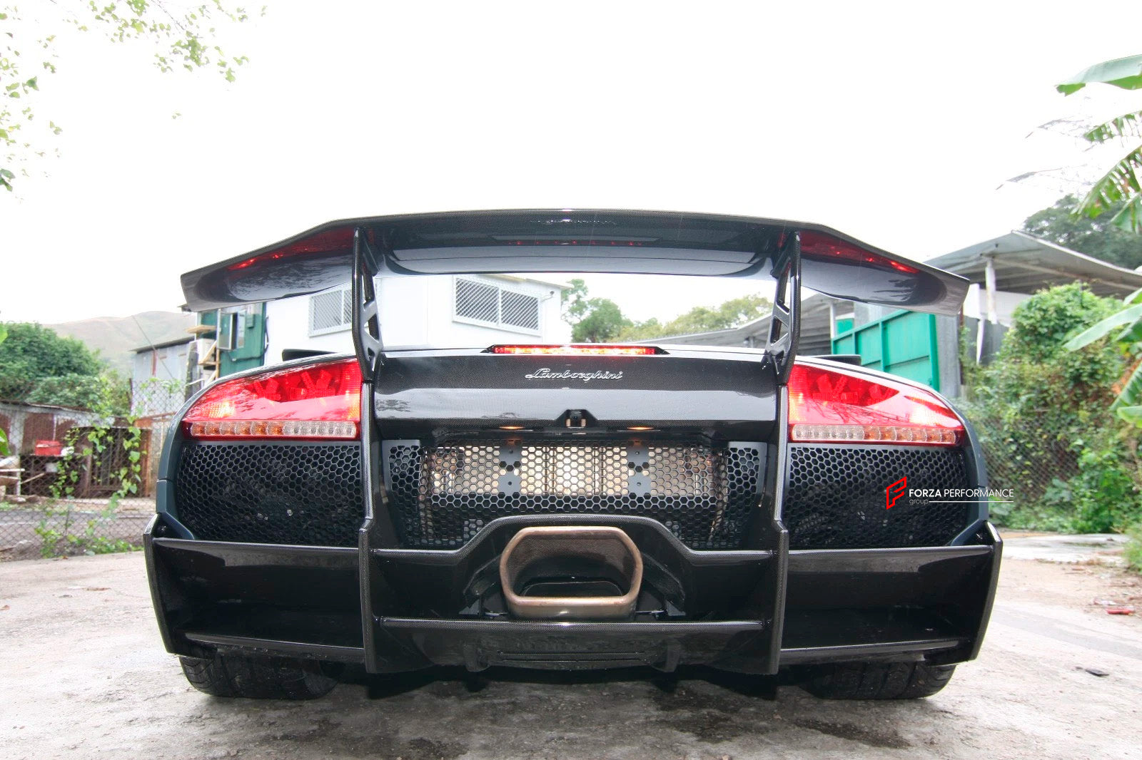 CONVERSION CARBON BODY KIT for LAMBORGHINI MURCIELAGO COUPE LP640 upgrade to LP670 SV

Set Include:

Front Lip
Front Bumper
Side Skirts
Rear Lid with Spoiler
Rear Wing Spoiler
Rear Bumper
Rear Diffuser

Material: Carbon


Note: Professional installation is required.

Why “Contact Us for Pricing”?

We don’t display fixed prices because our goal is to offer you the most competitive deal possible. Product costs often decrease over time, and by requesting a quote, you’ll receive our most up-to-date price on mar