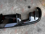 CONVERSION CARBON REAR DIFFUSER for PORSCHE 718 982 CAYMAN BOXSTER 2016 - 2025 UPGRADE to 718 GT4 RS 2022 - 2025 FORZA PERFORMANCE custom fit GT4 RS Style

Set includes:
Rear Diffuser

Material: Carbon

NOTE: Professional installation is required.