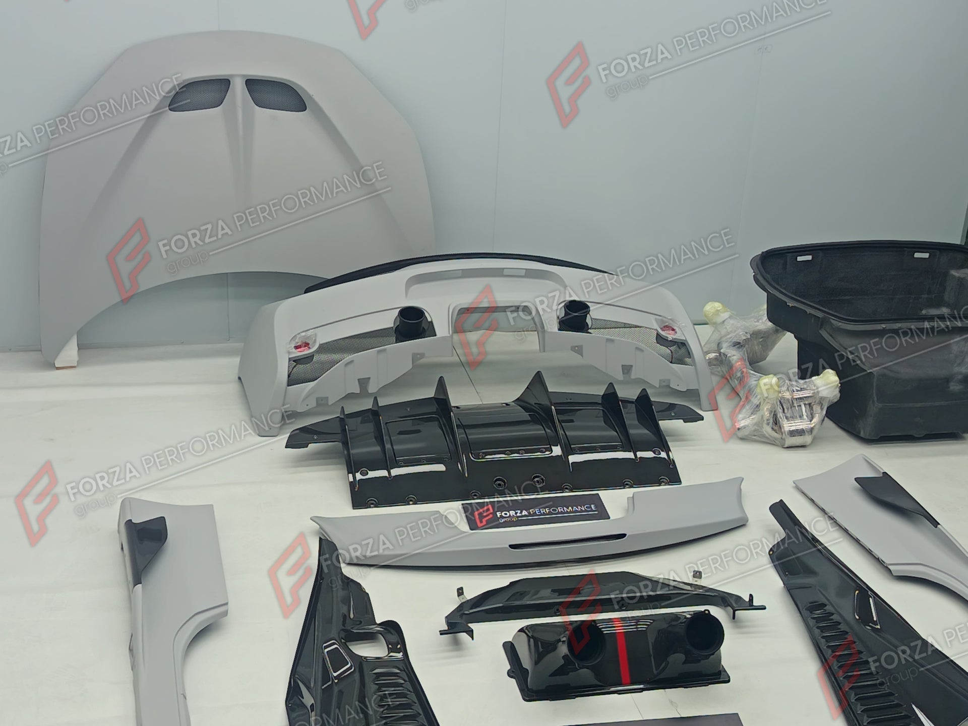 CONVERSION DRY CARBON BODY KIT for FERRARI 458 2009 - 2015 upgrade to 458 SPECIALE 2013 - 2016 Forza Performance custom fit buy 458 Speciale style design