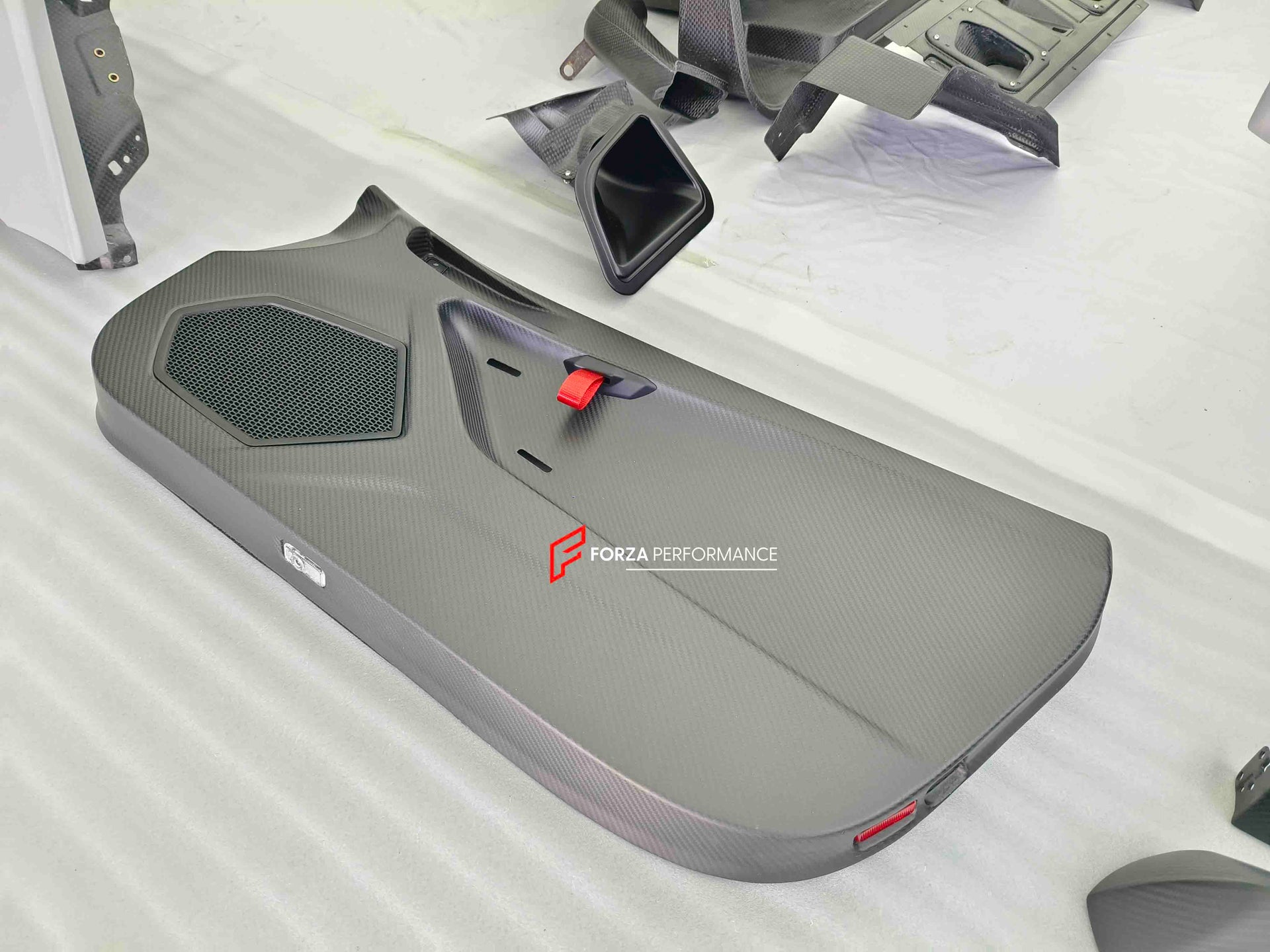 CONVERSION DRY CARBON BODY KIT FOR LAMBORGHINI HURACAN UPGRADE TO HURACAN STO