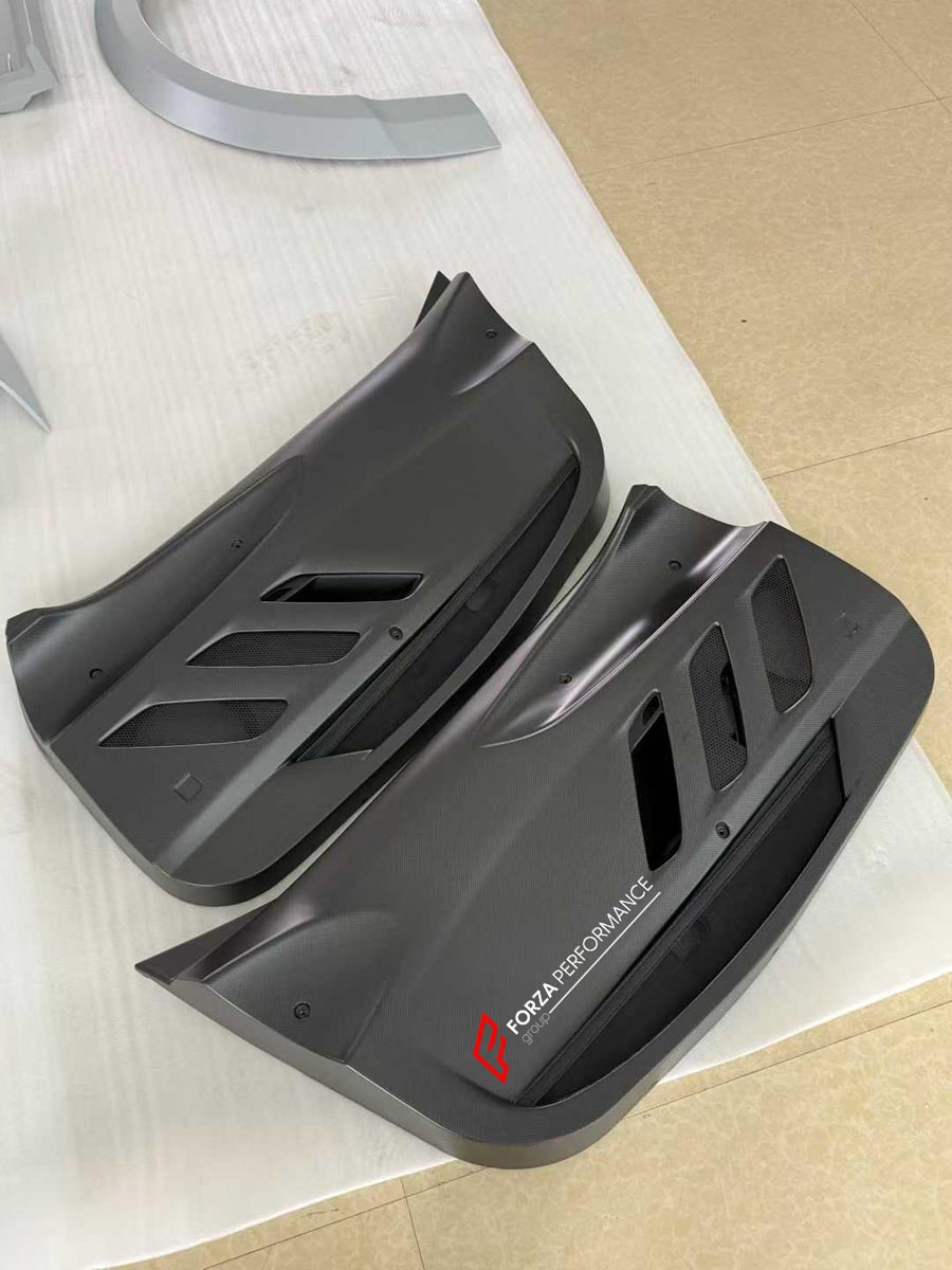 CONVERSION DRY CARBON DOOR PANELS for FERRARI SF90 upgrade to SF90 XX