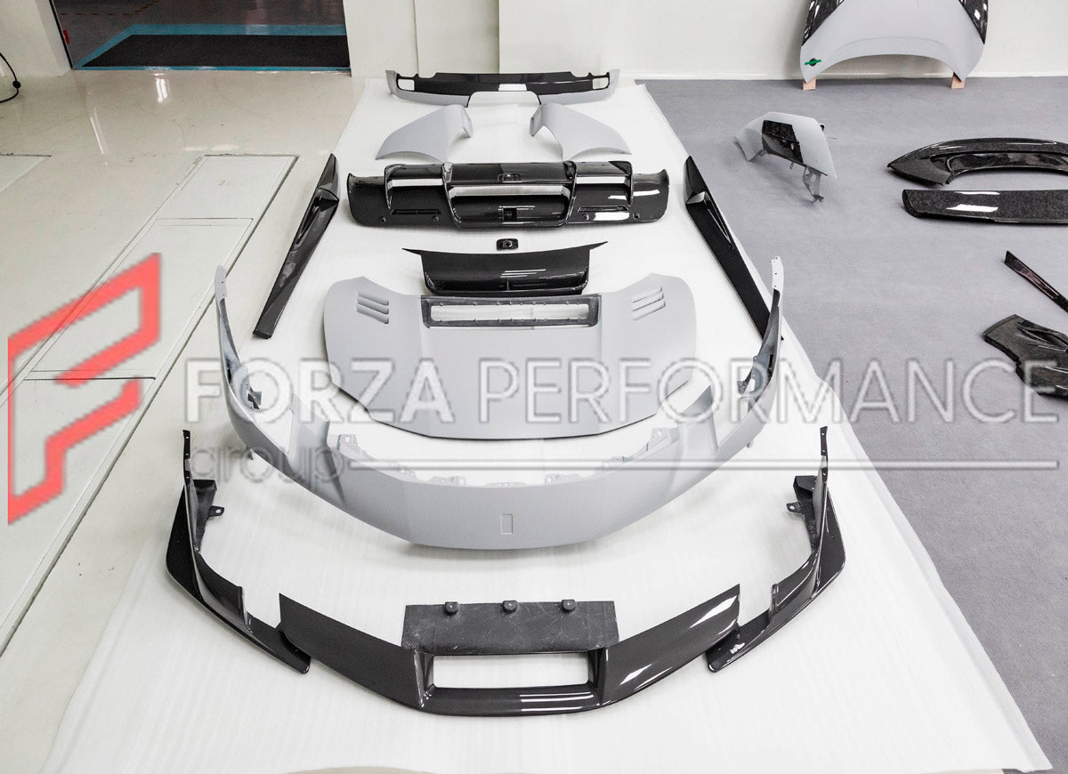 CONVERSION UPGRADE FACELIFT OLD TO NEW BODY KIT for Ferrari 296 GTS GTB 2022+ to FERRARI 296 SPECIALE 2025+
Set includes:

Hood Bonnet
Material: Dry Carbon

NOTE: Professional installation is required.