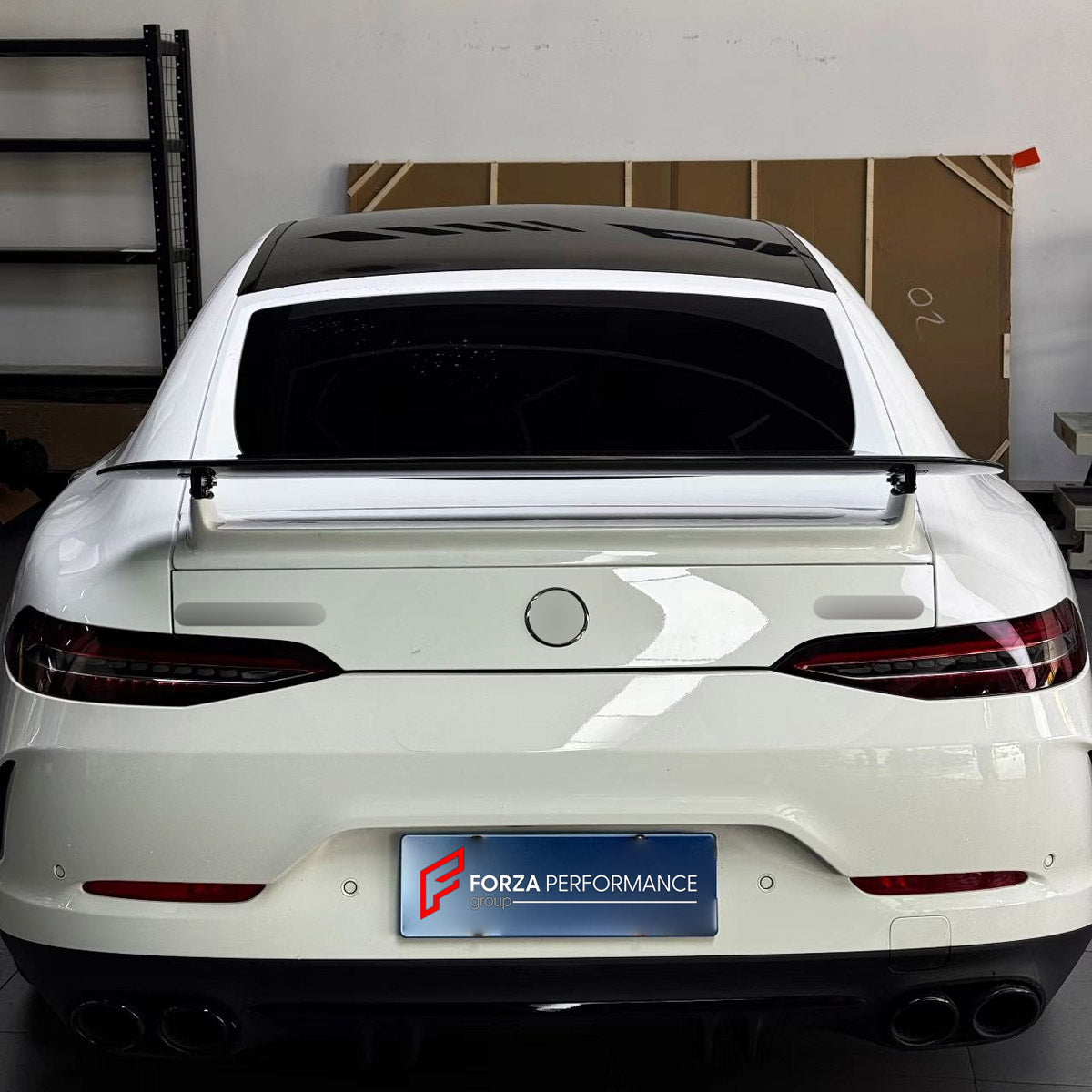 CONVERSION DRY CARBON REAR SPOILER WING for MERCEDES-BENZ AMG GT50 X290 4-DOOR COUPE 2018+ UPGRADE to AMG GT63 S X290 2018+

Set includes:
Rear Spoiler Wing

Material: Dry Carbon

NOTE: Professional installation is required.