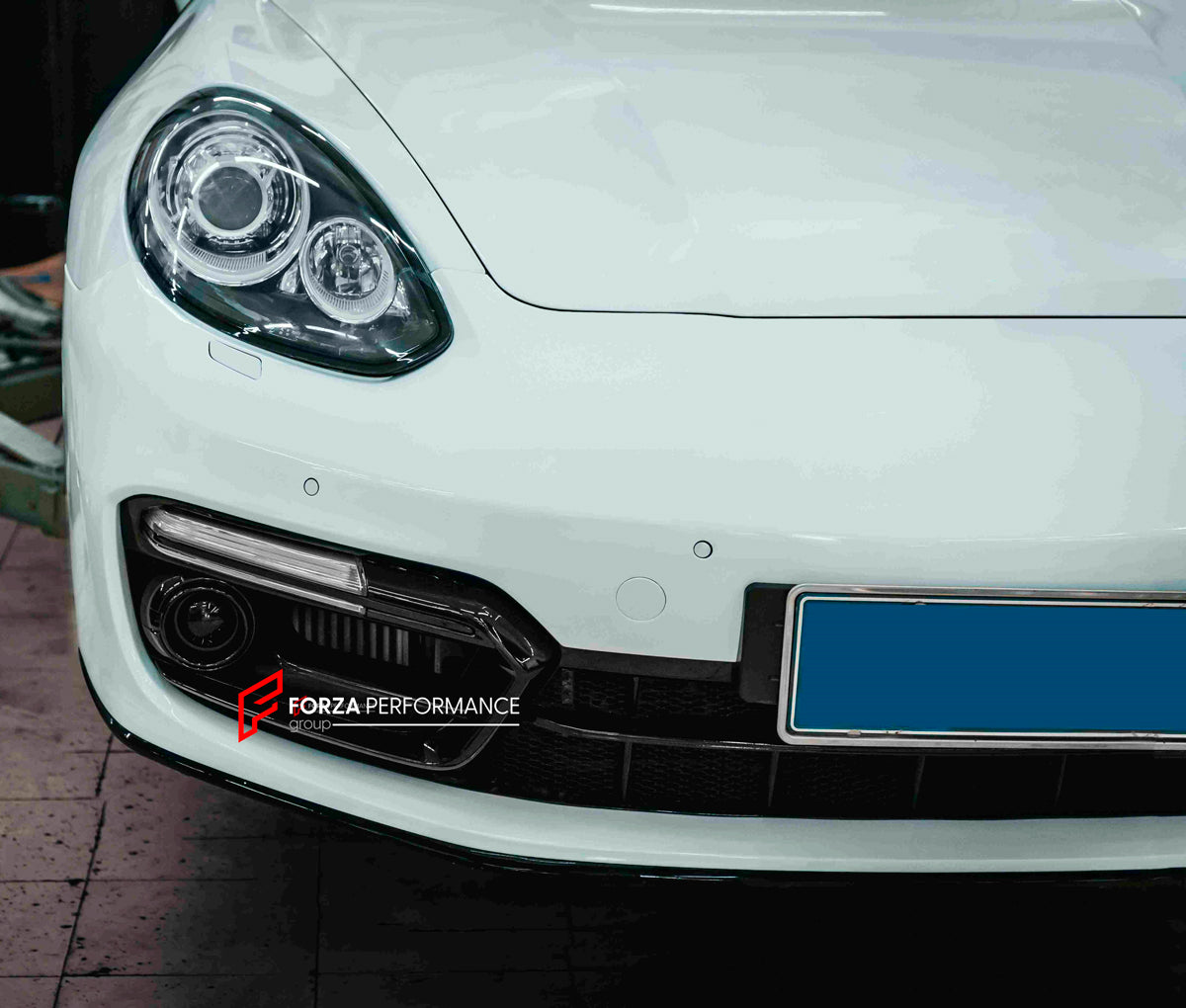 CONVERSION FRONT BUMPER WITH LED LIGHTS for PORSHE PANAMERA 970.2 2013 - 2016 UPGRAGE TO 971.1 2016 - 2020

Set includes:

Front Bumper
Led Lights

Material: Plastic

NOTE: Professional installation is required. Factory LED DRL must be reused