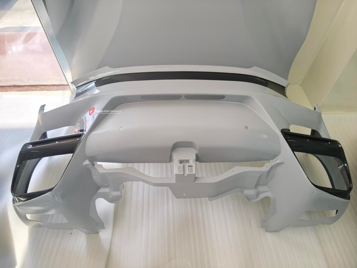 BODY KIT for FERRARI F12 TDR
Set includes:

Front Lip
Front Bumper
Front Air Vent Cover
Front Fenders
Hood/Bonnet
Side Skirts
Rear Diffuser
NOTE: Professional installation is required