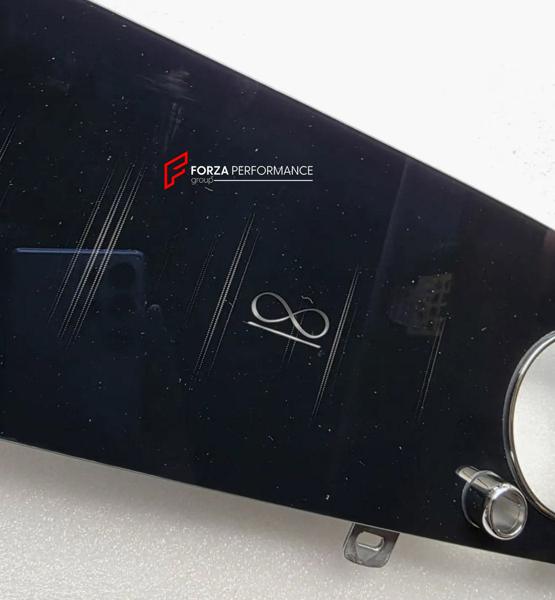 CONVERSION UPGRADE FACELIFT OLD TO NEW BODY KIT for Rolls-Royce Cullinan Series I 2018 - 2024 to Cullinan Series II 2024+
Set includes:

Interior Kit
Material: Plastic

NOTE: Professional installation is required.