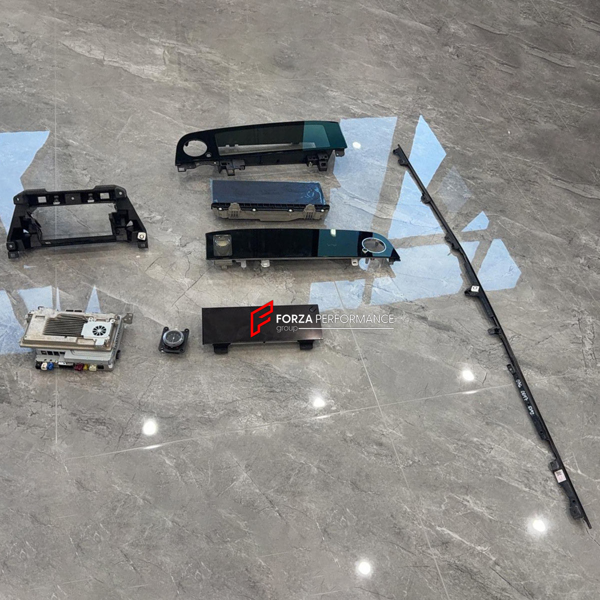 CONVERSION UPGRADE FACELIFT OLD TO NEW BODY KIT for Rolls-Royce Cullinan Series I 2018 - 2024 to Cullinan Series II 2024+
Set includes:

Interior Kit
Material: Plastic

NOTE: Professional installation is required.