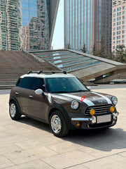 CONVERSION RETRO FRONT BUMPER for MINI COOPER R55 56 57 60 2007 - 2016
Set includes:

Front Lip
Hood Bonnet
Front Bumper Assembly
Grille Trim
Fender Flares
Material: Plastic

NOTE: Professional installation is required.