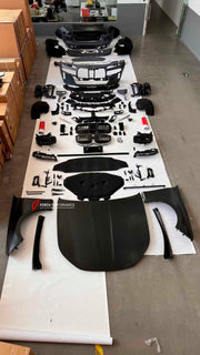 CONVERSION UPGRADE BODY KIT FOR BMW 7-SERIES F02 2008-2015 UPGRADE TO G70 2023

Set includes:

Front Bumper assembly
Front fenders
Hood/Bonnet
Rear fenders
Rear Bumper assembly
Rear tail lights
Rear Diffuser
Exhaust tips

Material: Plastic + Aluminum + Stainless steel

Note: Professional installation is required