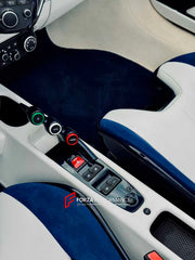 CONVERSION UPGRADE CARBON BODY KIT for FERRARI 458 SPIDER 2009 - 2015 UPGRADE to SPECIALE


Set includes:
Front Bumper
Front Bumper Trims
Front Hood
Side Skirts
Rear Trims
Rear Bumper
Rear Diffuser

Material: Crafted with CNC-molded autoclave carbon fiber.