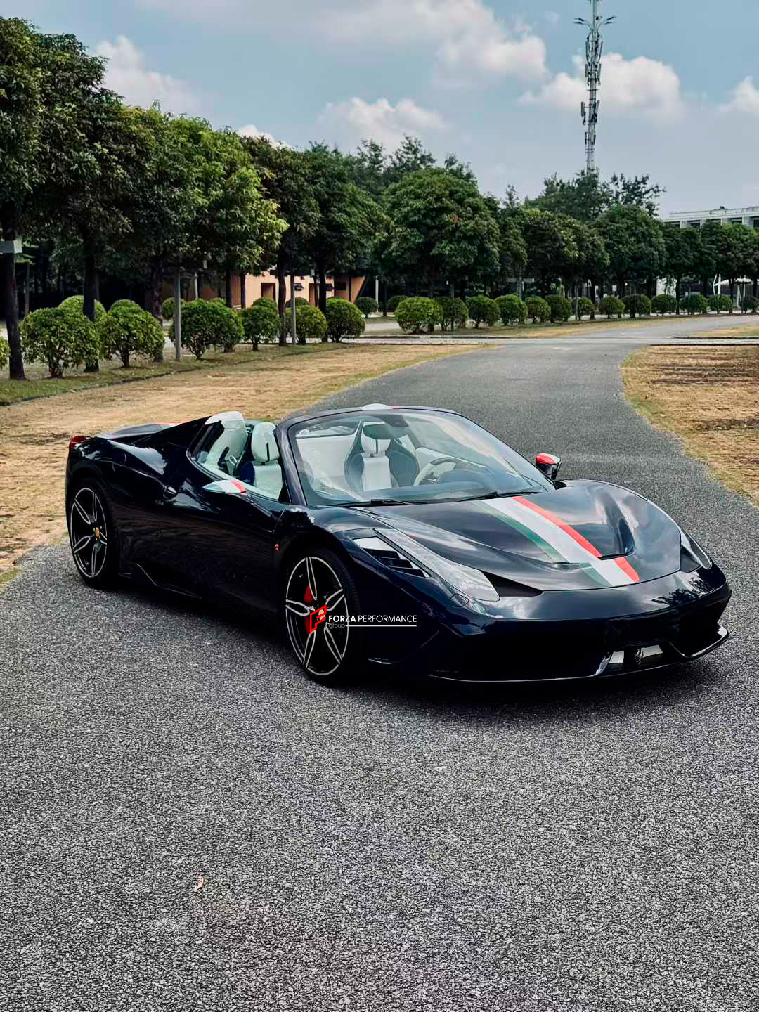 CONVERSION UPGRADE CARBON BODY KIT for FERRARI 458 SPIDER 2009 - 2015 UPGRADE to SPECIALE


Set includes:
Front Bumper
Front Bumper Trims
Front Hood
Side Skirts
Rear Trims
Rear Bumper
Rear Diffuser

Material: Crafted with CNC-molded autoclave carbon fiber.