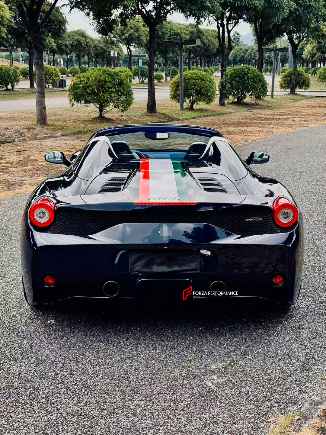 CONVERSION UPGRADE CARBON BODY KIT for FERRARI 458 SPIDER 2009 - 2015 UPGRADE to SPECIALE


Set includes:
Front Bumper
Front Bumper Trims
Front Hood
Side Skirts
Rear Trims
Rear Bumper
Rear Diffuser

Material: Crafted with CNC-molded autoclave carbon fiber.