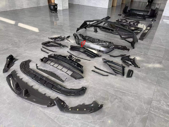 CONVERSION UPGRADE  FACELIFT OLD TO NEW PLASTIC AND DRY CARBON BODY KIT FOR LAMBORGHINI URUS 2018-2022 UPGRADE TO PERFORMANTE 2023 STYLE