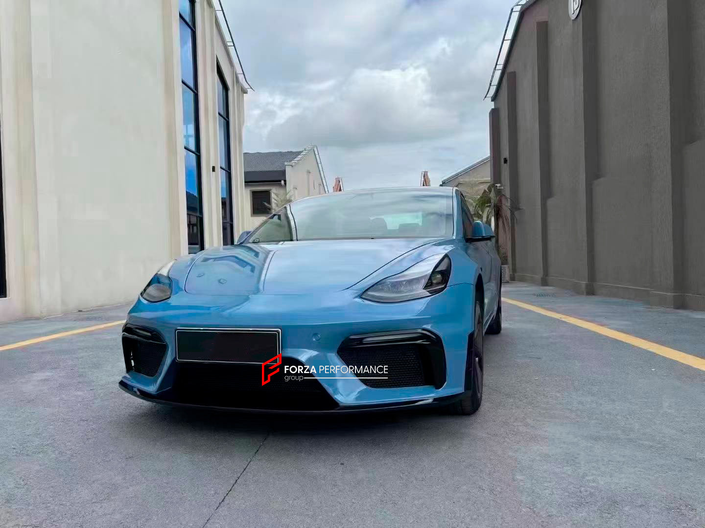 CONVERSION UPGRADE FRONT BUMPER KIT for TESLA MODEL 3 2017 - 2023 upgrade to 718 982 GT4

Set includes:

Front Bumper Assembly


Material: Plastic

NOTE: Professional installation is required.