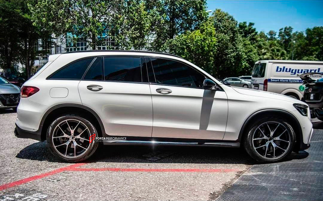 CONVERSION BODY KIT for MERCEDES BENZ GLC X253 2020 - 2022 UPGRADE to GLC 63S FACELIFT

Set includes:
Front Bumper Assembly
Front Grille
Side Fender Flares
Side Skirts
Rear Bumper Assembly
Exhaust Tips

Material: Plastic

Note: Professional installation is required