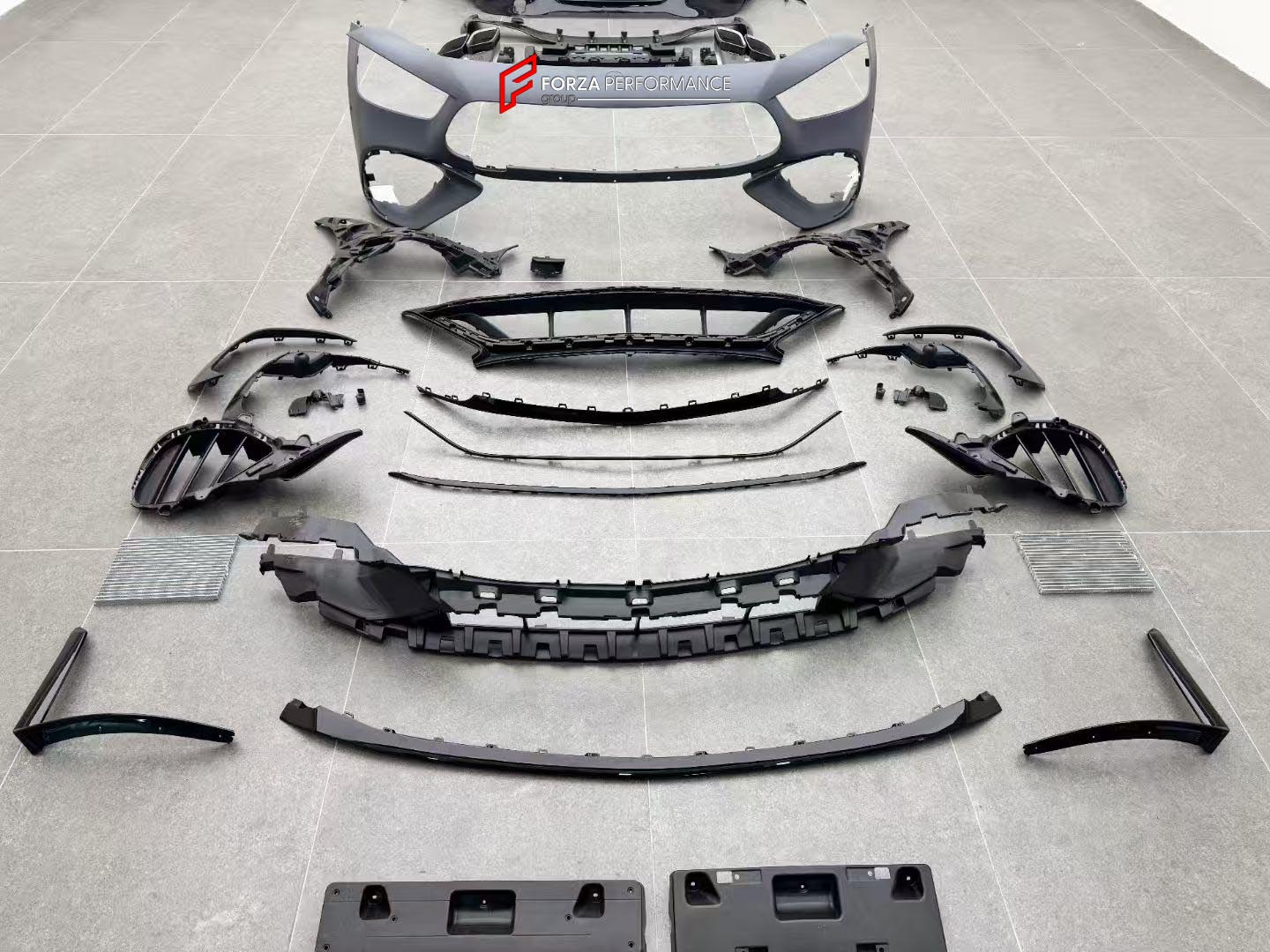 CONVERSION UPGRADE BODY KIT for MERCEDES-BENZ X290 GT43 GT50 2018+ upgrade to X290 GT53 GT63 2018+



Set includes:

Front Bumper Assembly

Front Lip
Front Bumper Air Inlets
Rear Bumper Assembly
Rear Diffuser
Exhaust Tips

Material: Plastic

NOTE: Professional installation is required