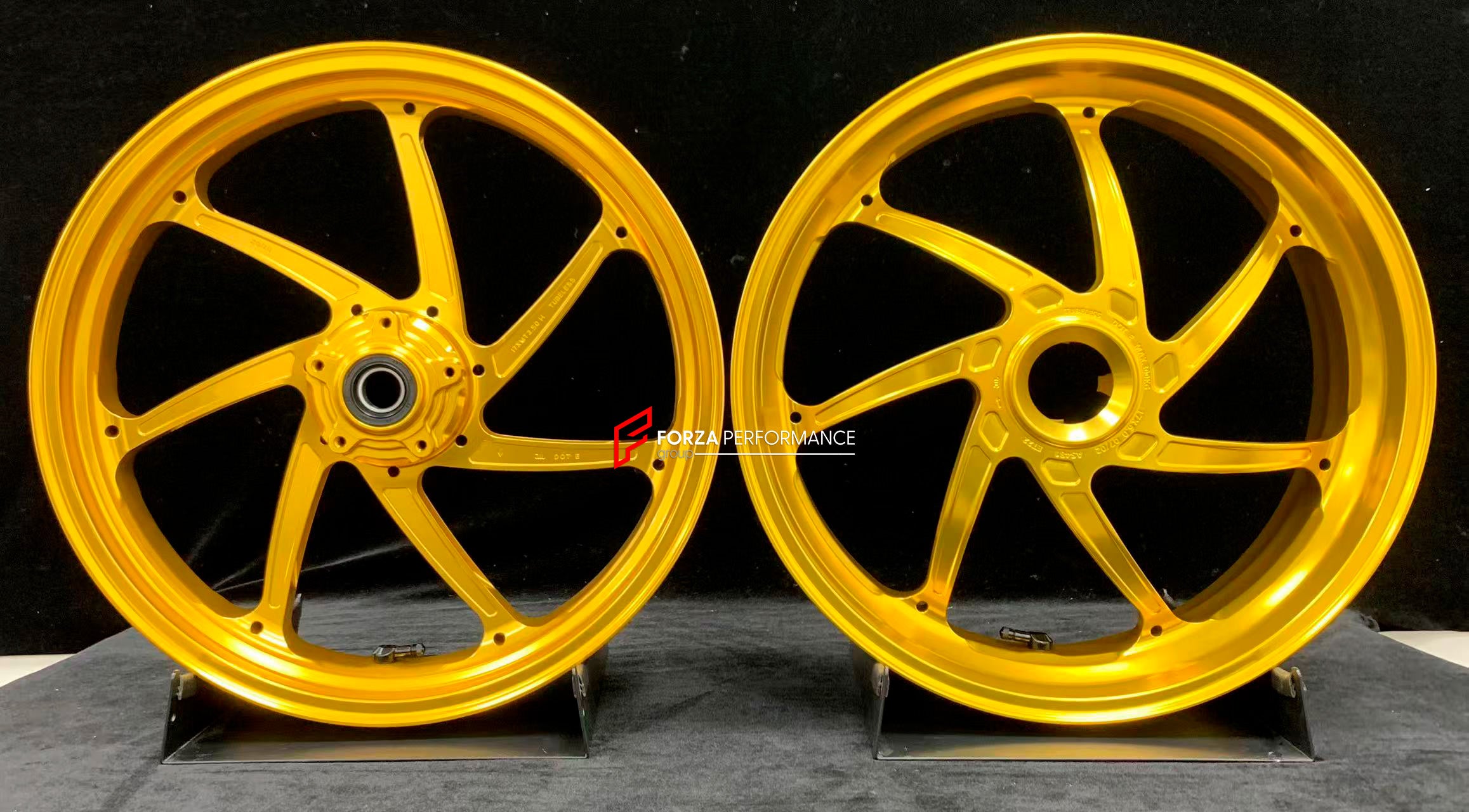 CUSTOM FORGED WHEELS RIMS F20 for DUCATI PANIGALE V4 V4S V4R V4 SP2