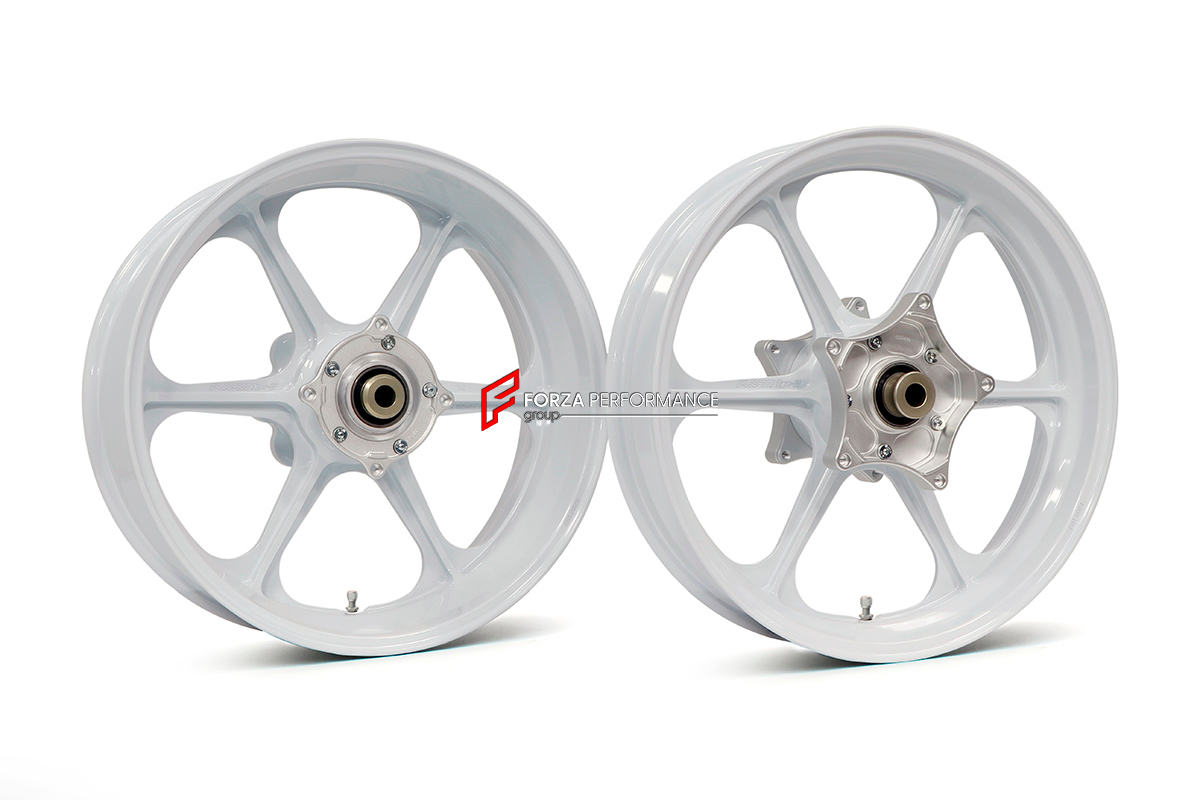 We manufacture premium quality forged motorcycle wheels rims for DUCATI PANIGALE in any design, size and color.

Wheel sizes (motorcycle spec):

Front: 3.5 x 17

Rear: 6 x 17

Finishing: Any

We offer motorcycle wheels in many sizes: 16, 17, 18, 19, 20, 21, 23, 26, 30, 32, and 34 inches. If you need a different size, please contact us.
All our motorcycle wheels come with the bearings already installed.
Our wheels come with standard hubs, but you can choose to upgrade to our special performance hubs.
You can
