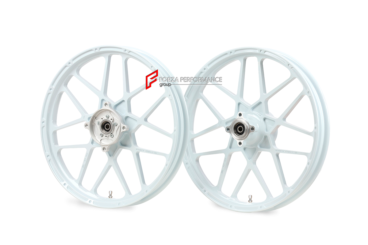 We manufacture premium quality forged motorcycle wheels rims for DUCATI PANIGALE in any design, size and color.

Wheel sizes (motorcycle spec):

Front: 3.5 x 17

Rear: 6 x 17

Finishing: Any

We offer motorcycle wheels in many sizes: 16, 17, 18, 19, 20, 21, 23, 26, 30, 32, and 34 inches. If you need a different size, please contact us.
All our motorcycle wheels come with the bearings already installed.
Our wheels come with standard hubs, but you can choose to upgrade to our special performance hubs.
You can