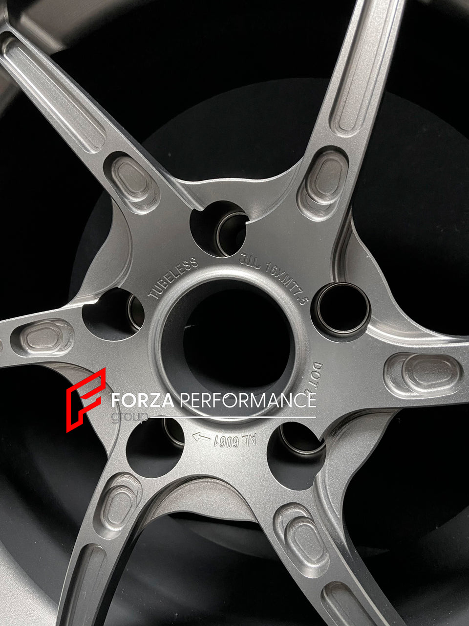 CUSTOM FORGED WHEELS RIMS for TRIUMPH ROCKET 3 GT STORM 2025