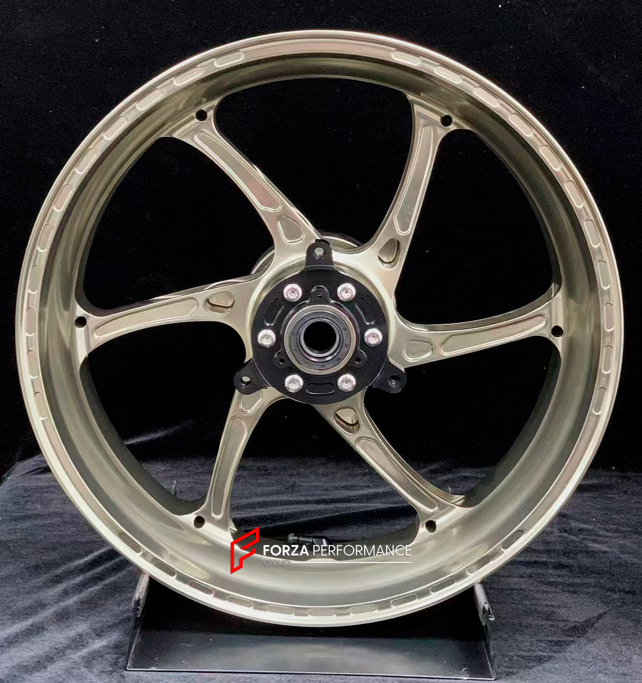 We manufacture premium quality forged motorcycle wheels rims for KOVE 450RR in any design, size, color.
Wheel sizes (motorcycle spec):
Front: 3.5 x 17
Rear: 4.5 x 17
Weight:
Front: 4 kg (8.82 lbs)
Rear: 4.6 kg (10.14 lbs)
Finishing: Gloss Bronze
Forza Performance Group engineers and manufactures each forged motorcycle wheel individually per order. This ensures precise fitment, uncompromised strength, and unique styling. Whether for racing, touring, or daily use — our wheels are built for both perfo