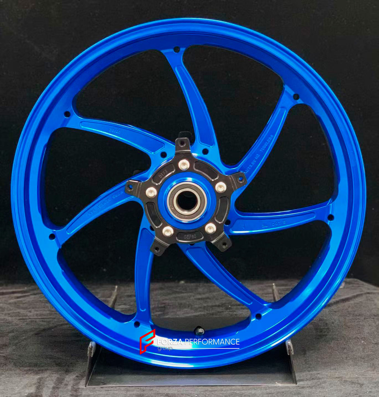 We manufacture premium quality forged motorcycle wheels rims for YAMAHA in any design, size, color.
Wheel sizes (motorcycle spec):
Front: 3.5 x 17
Rear: 6 x 17
Weight:
Front: 4.3 kg (9.48 lbs)
Rear 4.9 kg (10.8 lbs)
Finishing: Gloss Blue
Forza Performance Group engineers and manufactures each forged motorcycle wheel individually per order. This ensures precise fitment, uncompromised strength, and unique styling. Whether for racing, touring, or daily use — our wheels are built for both performance a