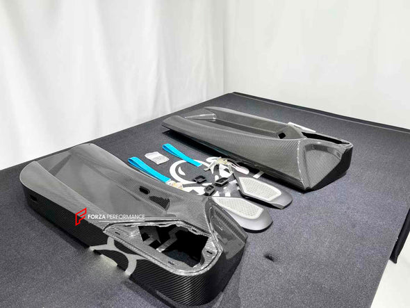 DOOR PANEL FOR LAMBORGHINI AVENTADOR 2011-2016  Material: Real Carbon Fiber