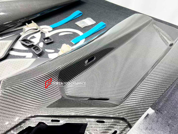 DOOR PANEL FOR LAMBORGHINI AVENTADOR 2011-2016  Material: Real Carbon Fiber