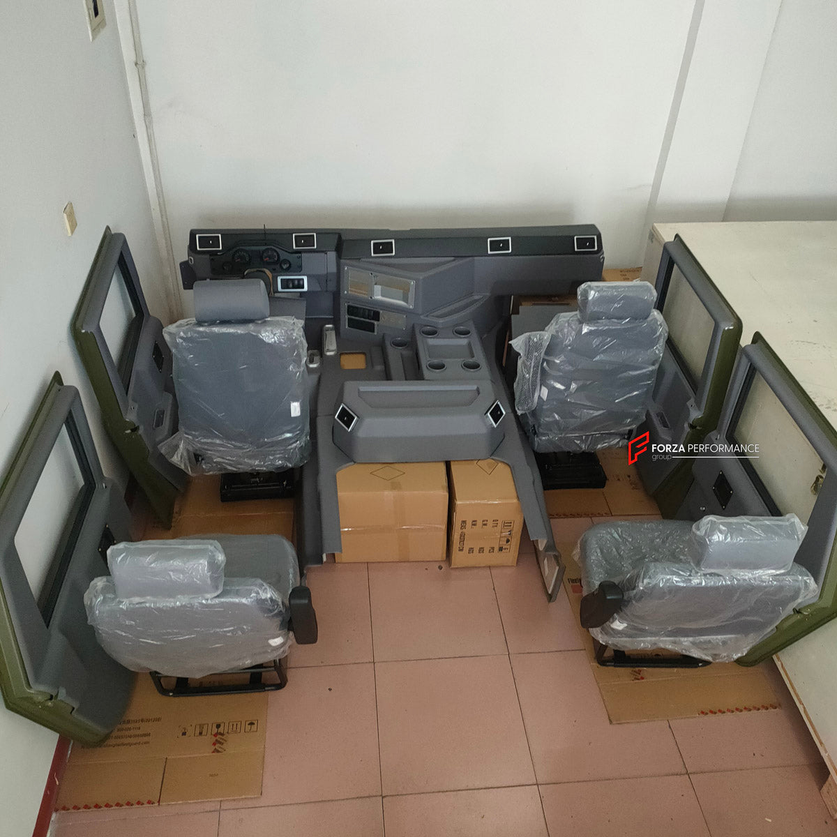 Metal Doors Replacement for Hummer H1 1992 - 2006
Set includes:

Doors
Material: Metal

NOTE: Professional installation is required.