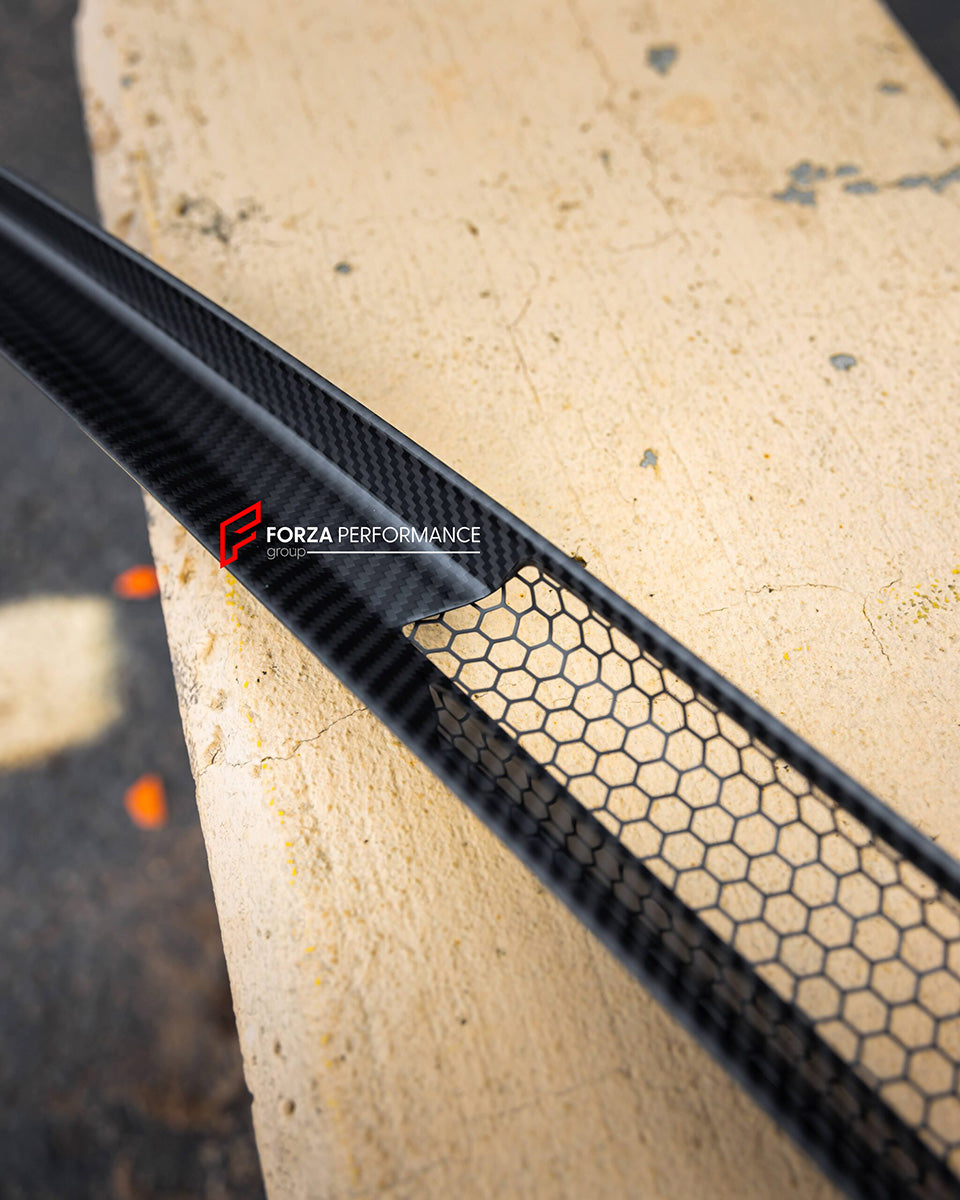 DRY CARBON AERO BRIDGE for MCLAREN 720S 2017 - 2023

Set includes:

Aero Bridge

Material: Carbon Fiber

NOTE: Professional installation is required