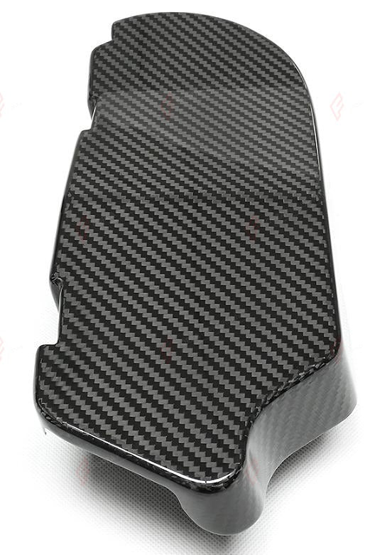 DRY CARBON BATTERY TERMINAL COVER for BMW M5 G90 2025+
Set includes:

Battery Terminal Cover
Material: Dry Carbon

NOTE: Professional installation is required.
