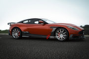DRY CARBON BODY KIT for ASTON MARTIN DB 11 AM5 2016 - 2023

Set includes:

Front Lip
Hood / Bonnet
Fender Flares
Side Skirts
Rear Spoiler
Rear Diffuser

Material: Dry Carbon