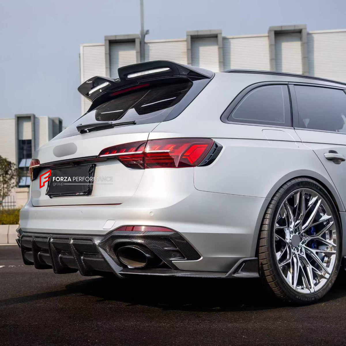 DRY CARBON BODY KIT for AUDI RS4 B9 FACELIFT 2019 - 2025

Set includes:
Front Lip
Front Bumper Canards
Hood Bonnet
Side Skirts
Roof Spoiler
Rear Bumper Fins
Rear Diffuser

Material: Dry Carbon

NOTE: Professional installation is required.
