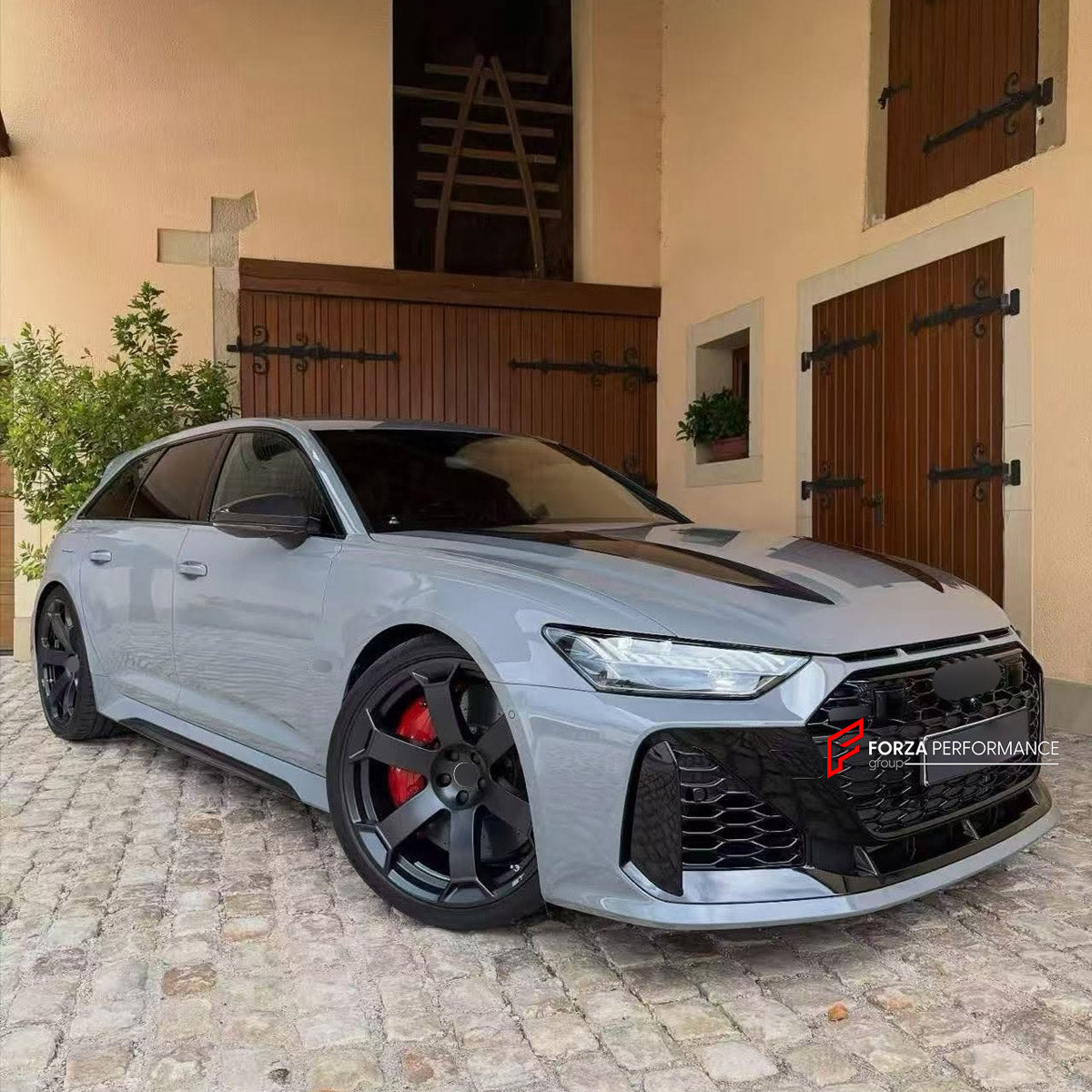 DRY CARBON BODY KIT for AUDI RS6 AVANT C8 GT 2024+ FORZA PERFORMANCE custom fit GT Style

Set includes:
Front Lip
Front Bumper Assembly
Front Fenders
Roof Spoiler
Rear Bumper Assembly
Rear Diffuser

Material: Dry Carbon, Plastic

NOTE: Professional installation is required.