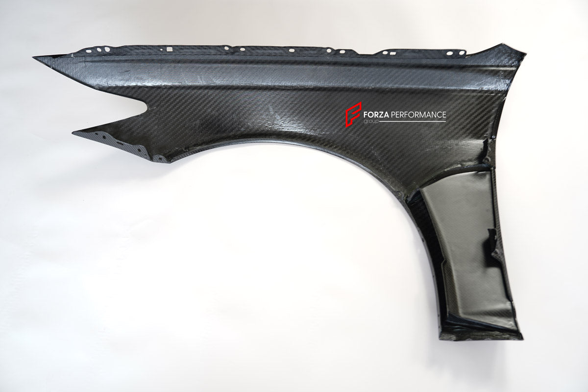 DRY CARBON BODY KIT for AUDI RS6 AVANT C8 GT 2024+ FORZA PERFORMANCE custom fit GT Style

Set includes:
Front Lip
Front Bumper Assembly
Front Fenders
Roof Spoiler
Rear Bumper Assembly
Rear Diffuser

Material: Dry Carbon, Plastic

NOTE: Professional installation is required.