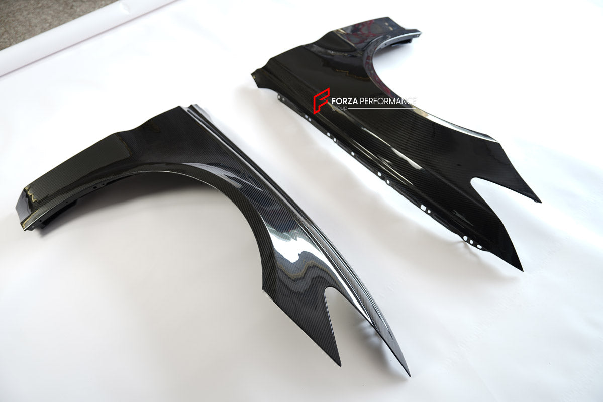DRY CARBON BODY KIT for AUDI RS6 AVANT C8 GT 2024+ FORZA PERFORMANCE custom fit GT Style

Set includes:
Front Lip
Front Bumper Assembly
Front Fenders
Roof Spoiler
Rear Bumper Assembly
Rear Diffuser

Material: Dry Carbon, Plastic

NOTE: Professional installation is required.