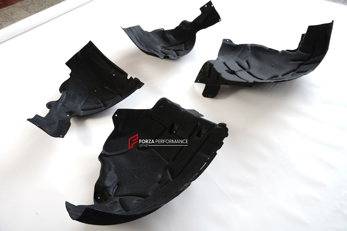 DRY CARBON BODY KIT for AUDI RS6 AVANT C8 GT 2024+ FORZA PERFORMANCE custom fit GT Style

Set includes:
Front Lip
Front Bumper Assembly
Front Fenders
Roof Spoiler
Rear Bumper Assembly
Rear Diffuser

Material: Dry Carbon, Plastic

NOTE: Professional installation is required.