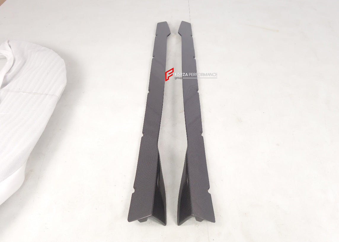 DRY CARBON BODY KIT for AUDI RS6 C8 FACELIFT 2024+

Set includes:

Hood
Front Bumper
Front Lip
Side Skirts
Rear Spoiler
Roof Spoiler

Rear Diffuser

Material: Carbon

NOTE: Professional installation is required