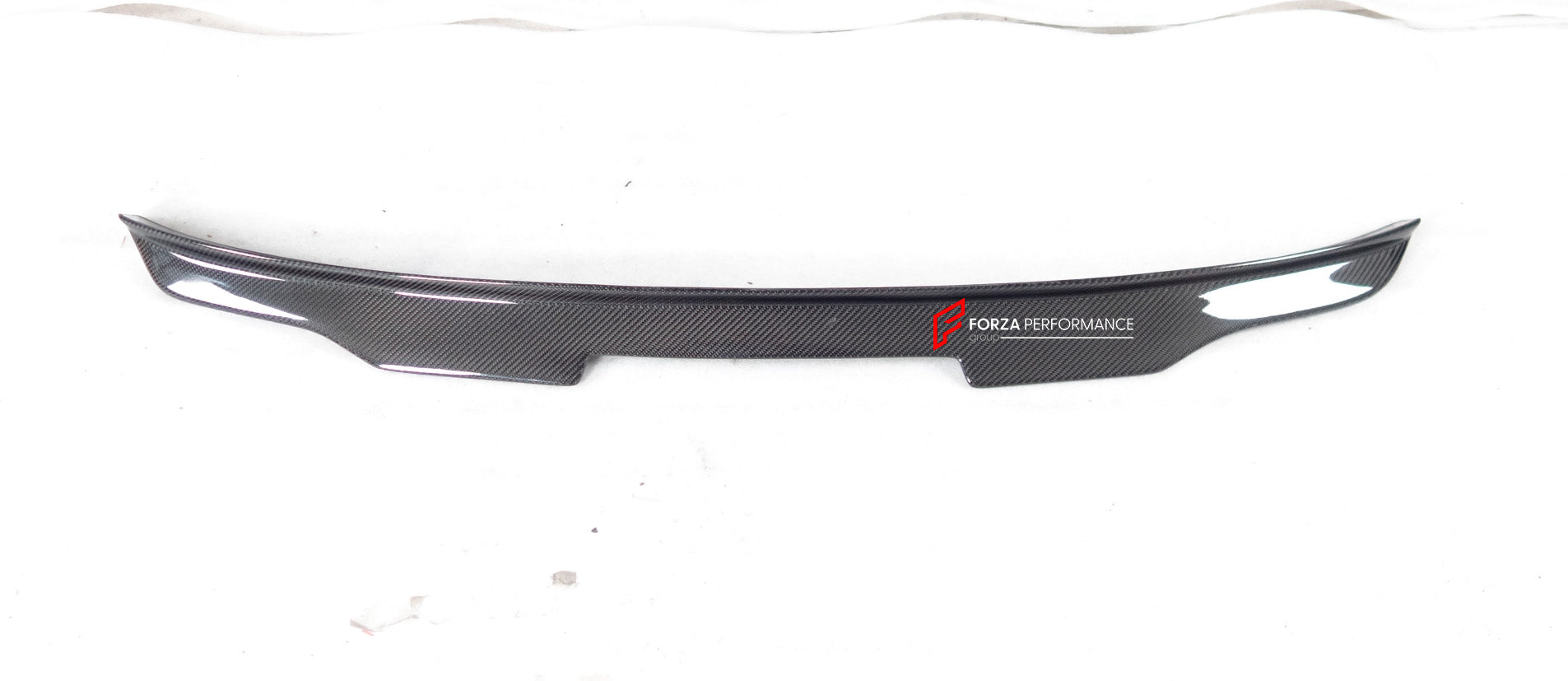 DRY CARBON BODY KIT for AUDI RS6 C8 FACELIFT 2024+

Set includes:

Hood
Front Bumper
Front Lip
Side Skirts
Rear Spoiler
Roof Spoiler

Rear Diffuser

Material: Carbon

NOTE: Professional installation is required