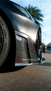 DRY CARBON BODY KIT for AUDI RS7 C8 2019+

Set includes:

Front Lip
Side Skirts

Rear Diffuser with LED Lights

Material: Dry Carbon

* Each part can be sent separately

NOTE: Professional installation is required