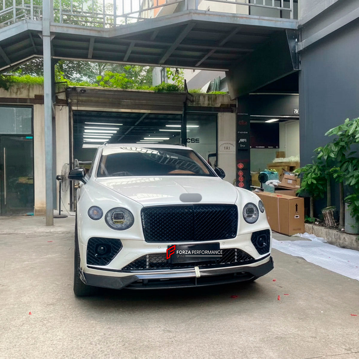 DRY CARBON BODY KIT for Bentley Bentayga 2020+
Set includes:

Front Lip
Side Mirror Cover
Rear Spoiler Wing
Rear Diffuser
Rear Bumper Fins
Material: Dry Carbon

NOTE: Professional installation is required.