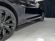 DRY CARBON BODY KIT for BENTLEY FLYING SPUR III 2019 - 2024 FORZA PERFORMANCE custom fit Mansory Style

Set includes:
Front Lip
Front Bumper Canards
Front Grille Mesh Cover Trims
Hood Bonnet
Side Mirror Covers
Side Skirts
Ducktail Spoiler
Rear Bumper
Rear Diffuser

Material: Dry Carbon

NOTE: Professional installation is required.