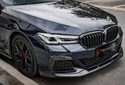 DRY CARBON BODY KIT for BMW 5 SERIES G30 2021+ FORZA PERFORMANCE custom fit MP Style
Set includes:

Front Lip
Front Grille
Side Mirror Covers
Side Skirts
Ducktail Spoiler
Rear Diffuser
Material: Dry Carbon

NOTE: Professional installation is required.